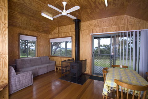 Brodribb River Rainforest Cabins - Cabin 2 - Accommodation QLD 2