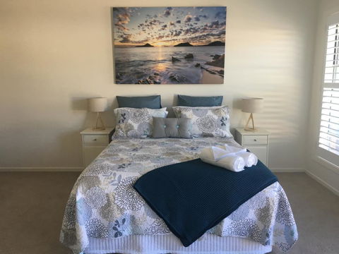 Broughton Views - Accommodation QLD 2
