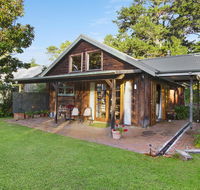 BROWNS COTTAGE - Accommodation QLD