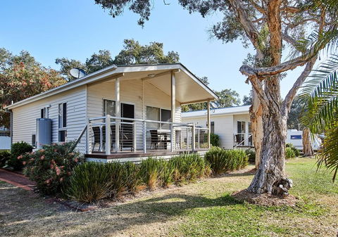Budgewoi Holiday Park - Accommodation QLD 0