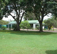 Bungadoo Country Cottage - Accommodation QLD