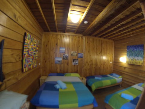 Bunkhouse Motel - Accommodation QLD 1