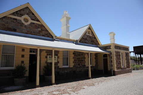 Burra Railway Station Bed And Breakfast - Accommodation QLD 0