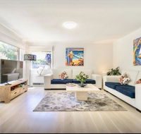 By The Beach - Accommodation QLD
