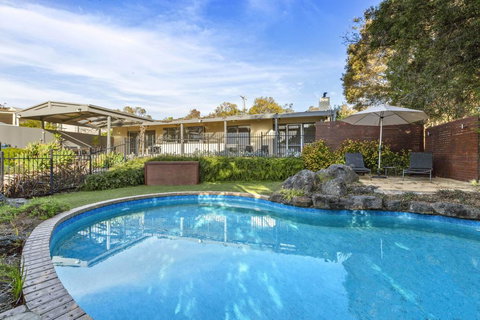 BYANDA - MOUNT MARTHA - Accommodation QLD 0