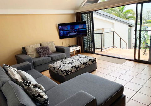 Byron Bay Beachfront Apartments - Accommodation QLD 2