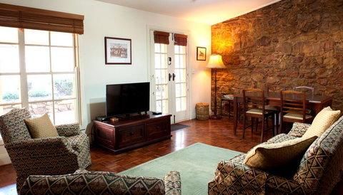 Byronsvale Vineyard And Accommodation - Accommodation QLD 0