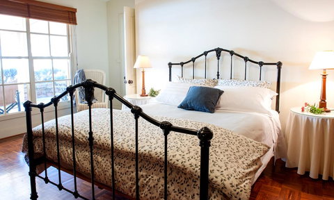 Byronsvale Vineyard And Accommodation - Accommodation QLD 2