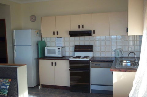 Calypso, Unit 1 - The Entrance, NSW - Accommodation QLD 2