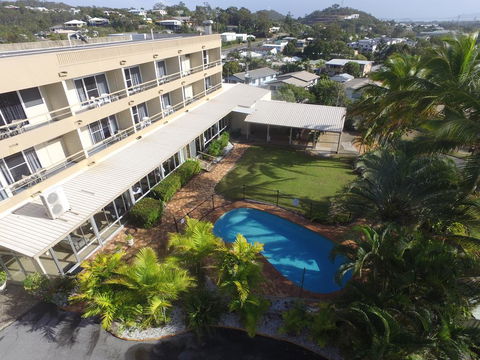 Camelot Motel - Accommodation QLD 0