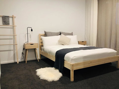 Canberra CBD Apartment 2BR 2BA 1Carpark - Accommodation QLD 1