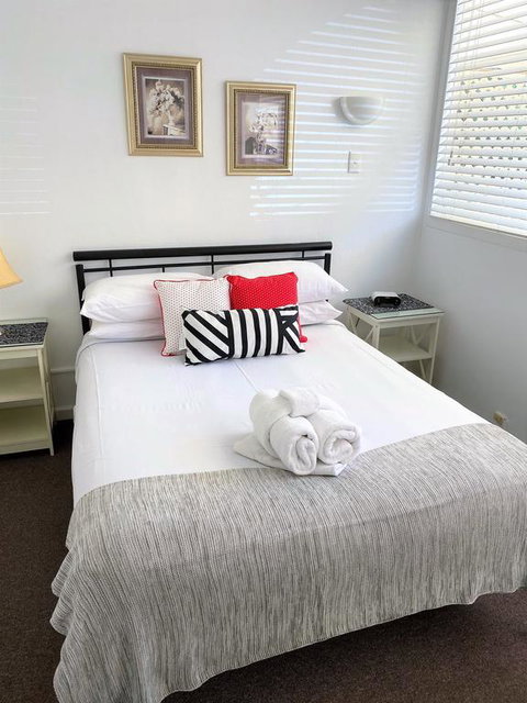 Canberra Short Term And Holiday Accommodation - Accommodation QLD 3