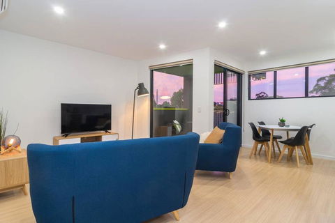 Canopy @ 44-Minutes From The CBD, Train And Cafes - Wifi - Nespresso - Amenities - Accommodation QLD 2