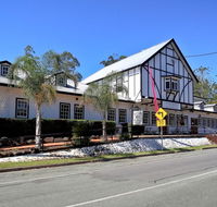 Canungra Hotel - Accommodation QLD