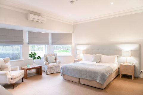 Cape Lodge - Accommodation QLD 2