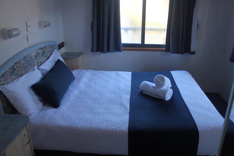 Capital Country Holiday Park - Accommodation QLD 1