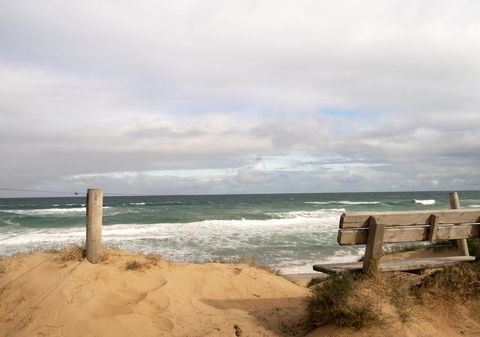 Capri House - Accommodation QLD 2