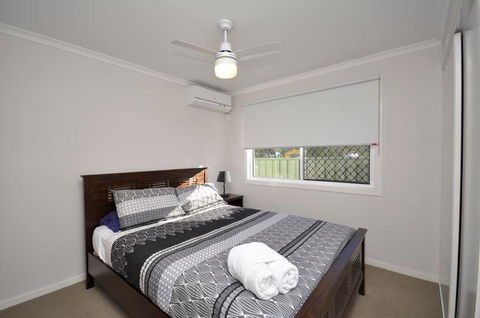 Capricorn Villas - Accommodation QLD 1