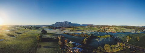 Carinya Farm Holiday Retreat - Accommodation QLD 1