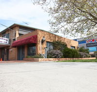 Carnegie Motor Inn - Accommodation QLD