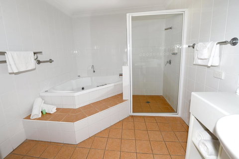 Carriers Arms Hotel Motel - Accommodation QLD 1