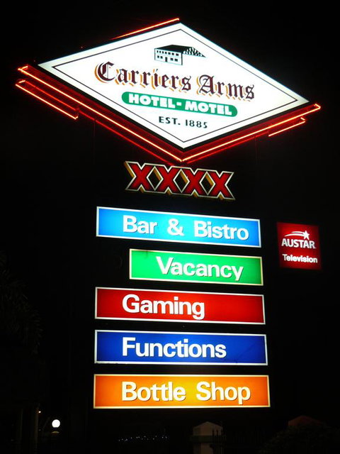 Carriers Arms Hotel Motel - Accommodation QLD 3