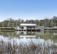 Casa sul lago - quite simply a very special place - Accommodation QLD