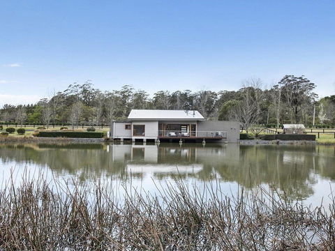 Casa Sul Lago - Quite Simply A Very Special Place - Accommodation QLD 0