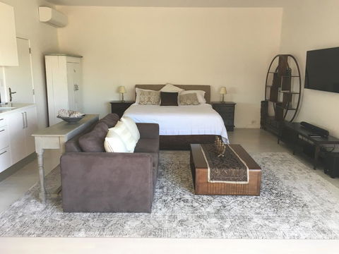 Casablanca, Peaceful Couples Retreat, Avalon Beach - Accommodation QLD 3