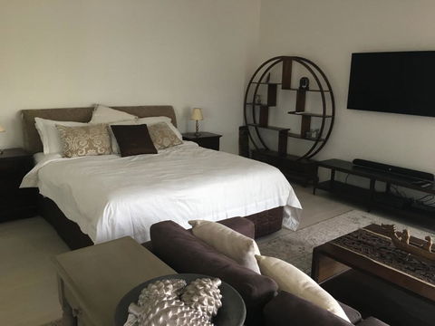 Casablanca, Peaceful Couples Retreat, Avalon Beach - Accommodation QLD 2