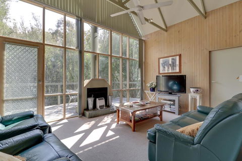 Casuarina - Accommodation QLD 0