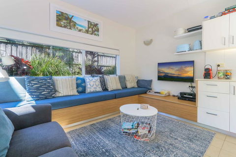 Casuarina Beach Haven - Pandanus 6 - Accommodation QLD 1