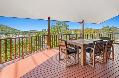 Casuarina Cove Apartments - Accommodation QLD 1