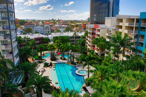 Cathedral Place - Accommodation QLD 0