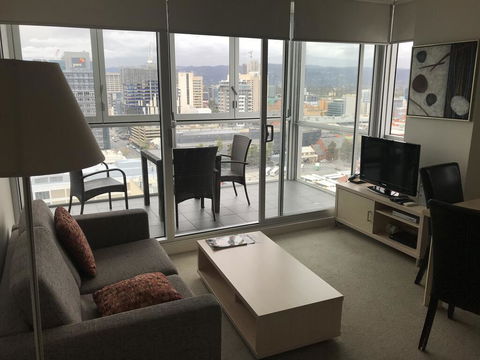 CBD Penthouse View Apartment - Accommodation QLD 2