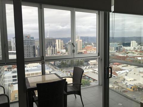 CBD Penthouse View Apartment - Accommodation QLD 0