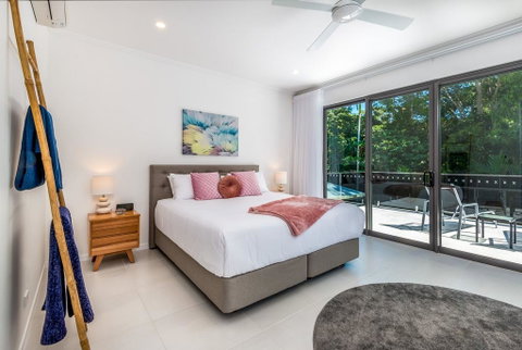 Cedar & Sea - Accommodation QLD 1