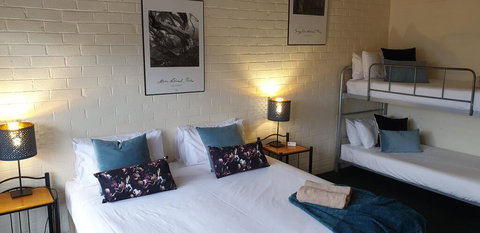 Cedarwood Apartments - Accommodation QLD 2