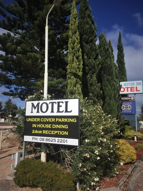 Ceduna Motor Inn - Accommodation QLD 3