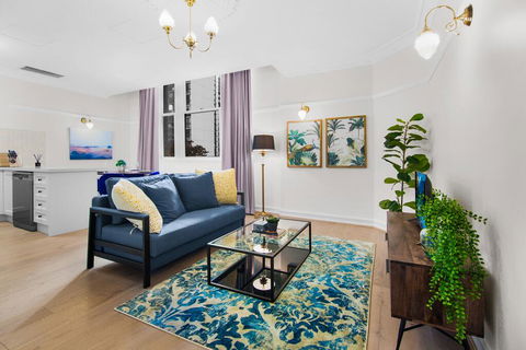 Central Apartment With Spacious Living And Dining - Accommodation QLD 0