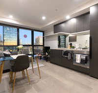 Central City Pad 1 Bathroom Apartment with View - Accommodation QLD