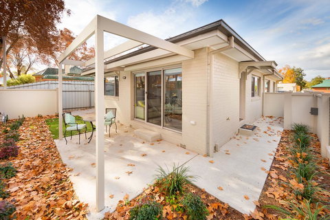 Central Sojourn On Wilcox - Accommodation QLD 3