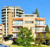 Centre Point - Accommodation QLD