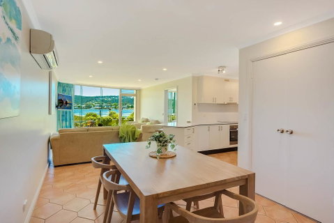 Cetacea Luxury Apartments - Accommodation QLD 1