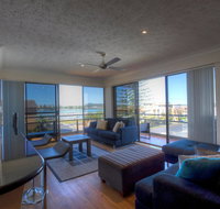 Champagne court 10 - Accommodation QLD