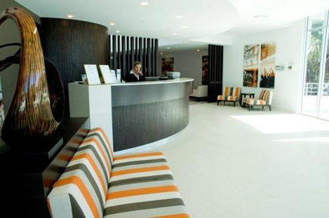 Chancellor Executive Apartments - Accommodation QLD 2