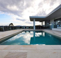 Chancellor Lakeside Apartments - Accommodation QLD