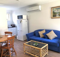 Charlie sweet home at Mornington Peninsula - Accommodation QLD