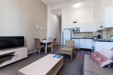 Charming Apartment Minutes To Darling Harbour - Accommodation QLD 1