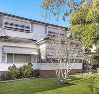 Charming Home in Sydney - Accommodation QLD